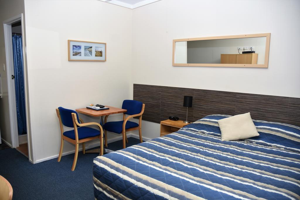 Chinchilla Motel Стая снимка