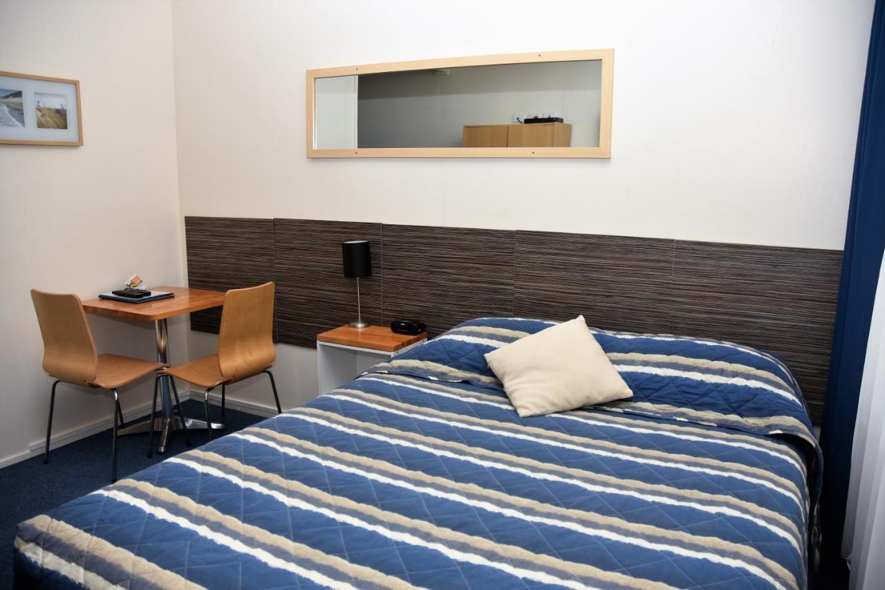 Chinchilla Motel Стая снимка